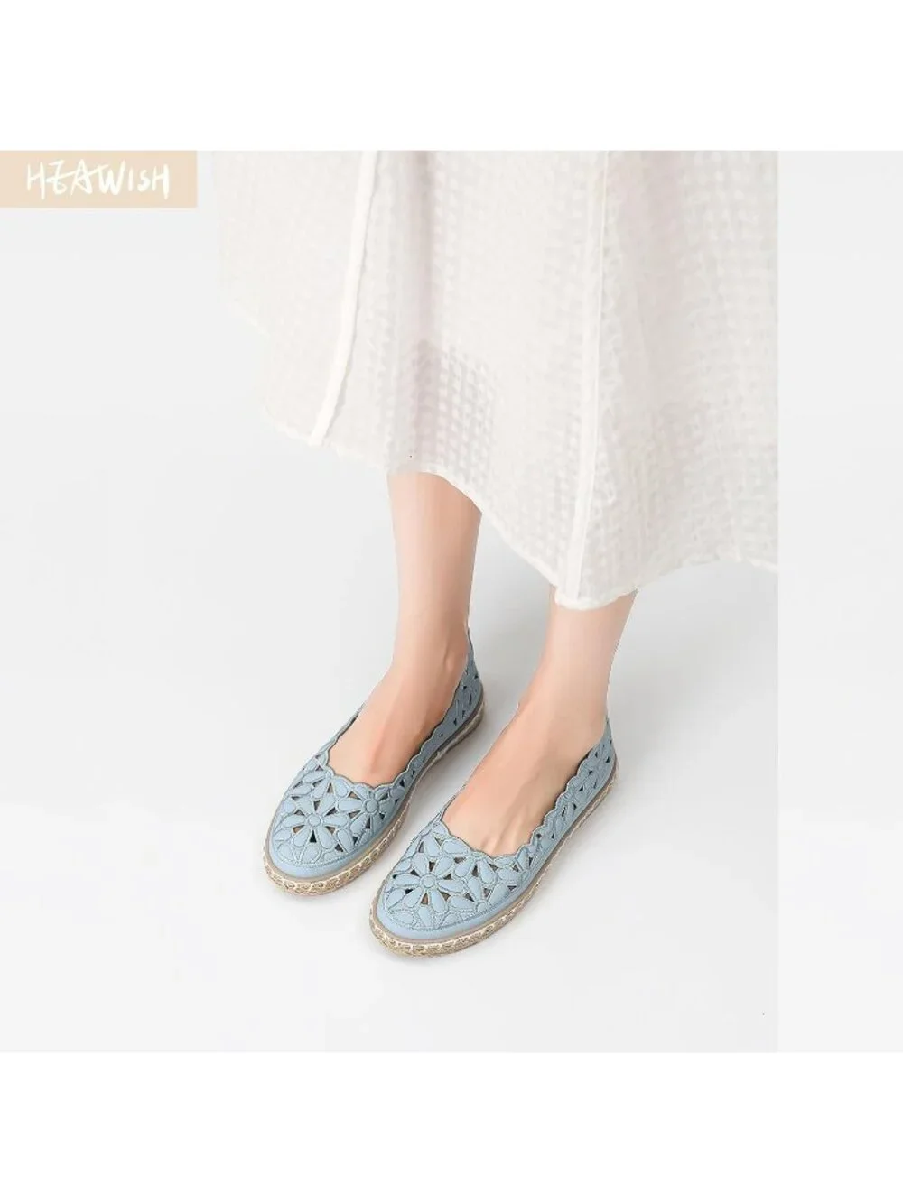 Women’s Blue Floral Daisy Round Toe Comfortable Slip On Casual Ballet Flats